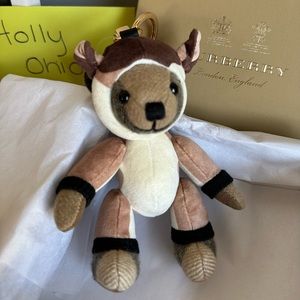 NEW: Burberry Thomas Bear Charm in Deer Costume 🩷